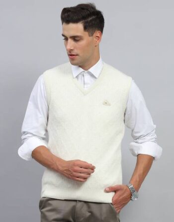 Men Solid V Neck Red Sweater