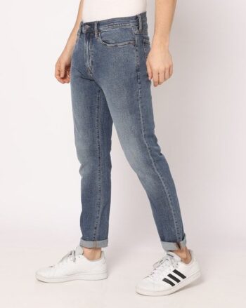 Men Lightly Washed Tapered Fit Jeans