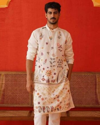 Men Floral Regular Fit Long Kurta