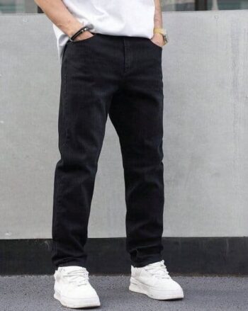 Men Straight Jeans with Insert Pockets