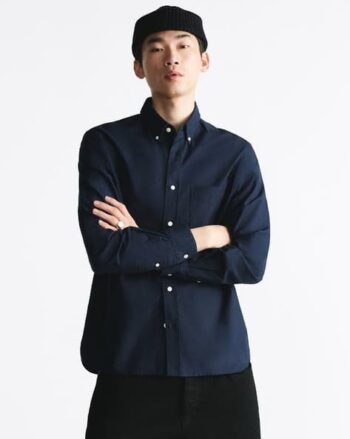 Men Tailored Fit Cotton Shirt with Patch Pocket