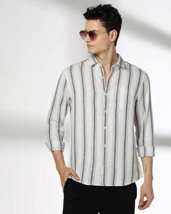 Men Striped Regular Fit Shirt with Patch Pocket