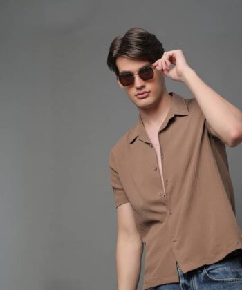 Popcorn Men Regular Fit Solid Lapel Collar Casual Shirt