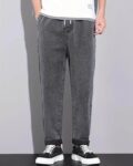 Men Lightly  Relaxed Fit Jeans