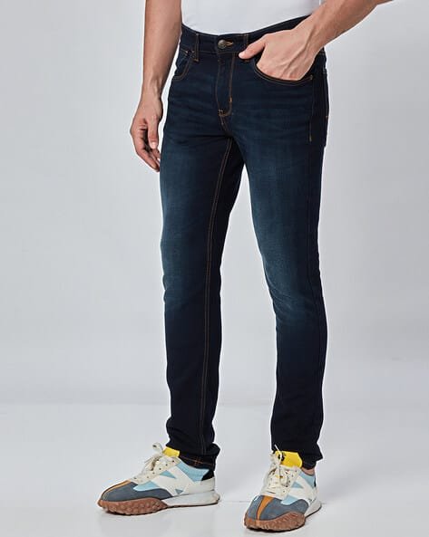 thinc_indigo_men_lightly_washed_slim_fit_jeans_with_5-pocket_styling.jpg